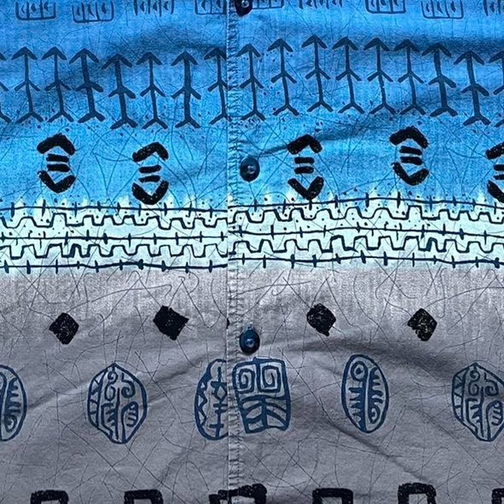 Vintage (Y2K) Hawaiian Style Button Shirt - Picture 3 of 6